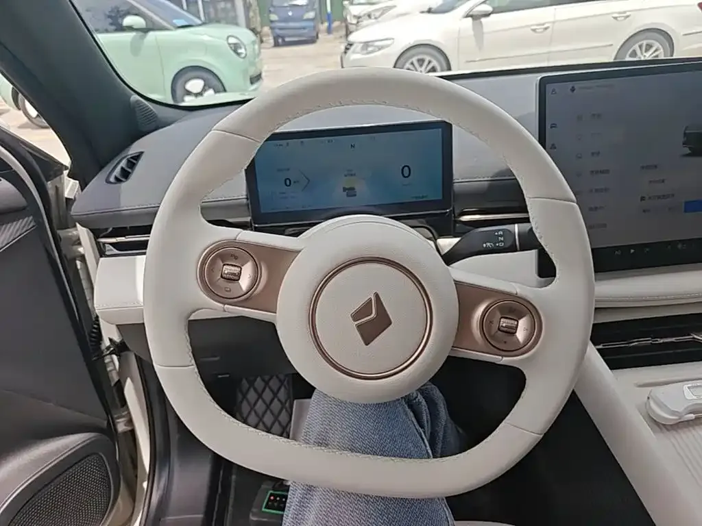 Baojun Yunhai 2024 из CN, фото 7
