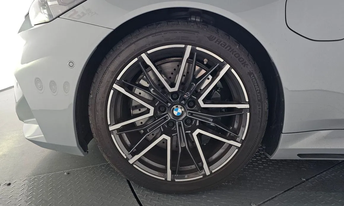 BMW M5 2026 из KR, фото 5