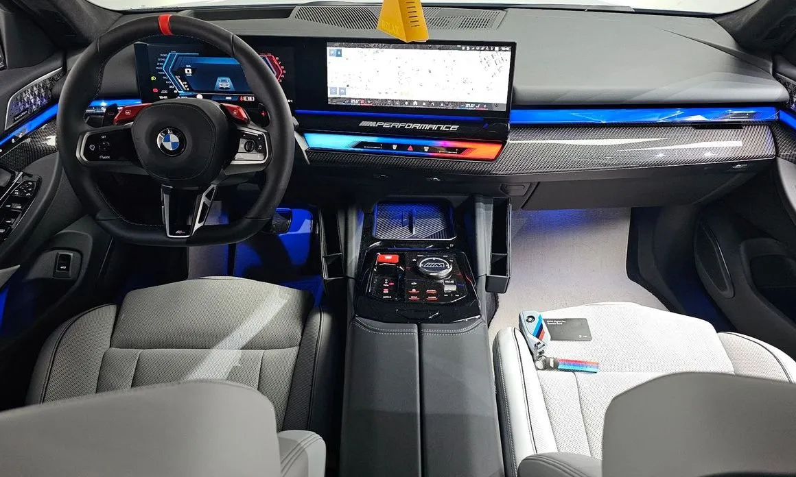 BMW M5 2026 из KR, фото 9