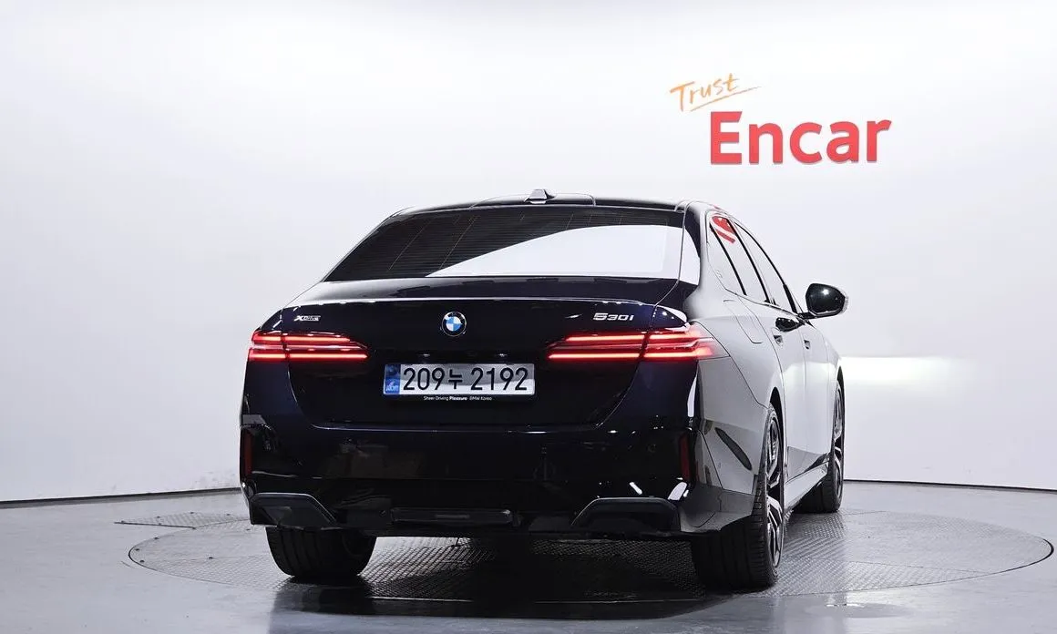 BMW 5-Series 2025 из KR, фото 4