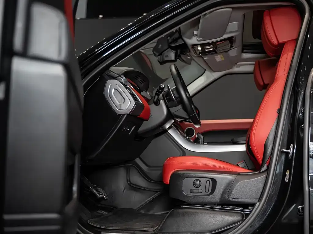Land Rover Sport 2021 из CN, фото 2