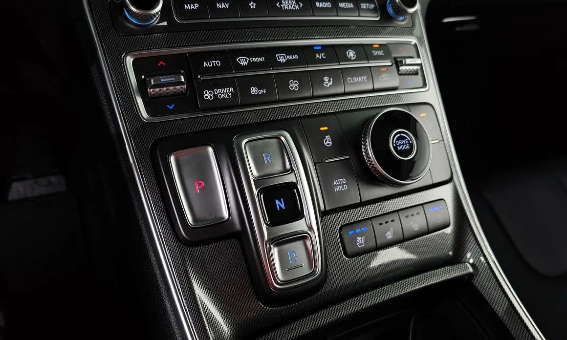 Hyundai Santafe — фото 7