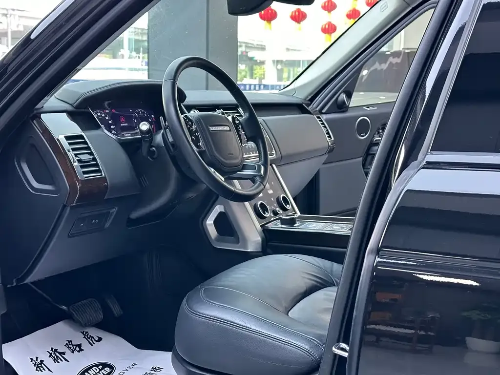 Land Rover Range Rover 2021 из CN, фото 2