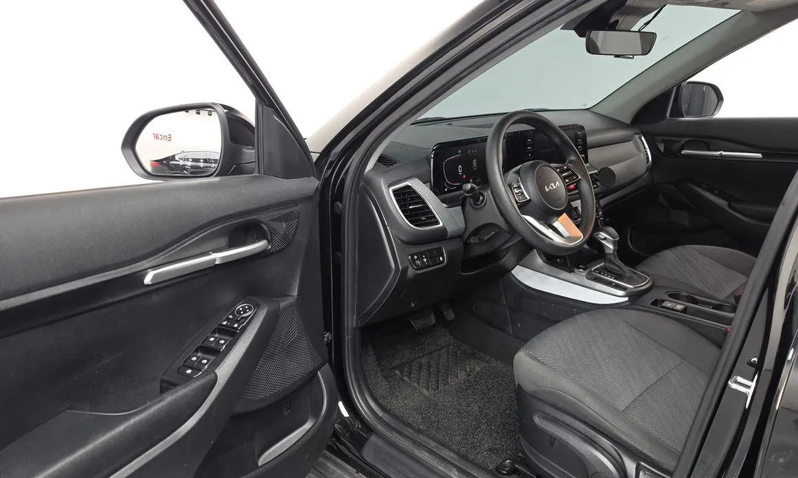 Kia Seltos 2023 из KR, фото 8
