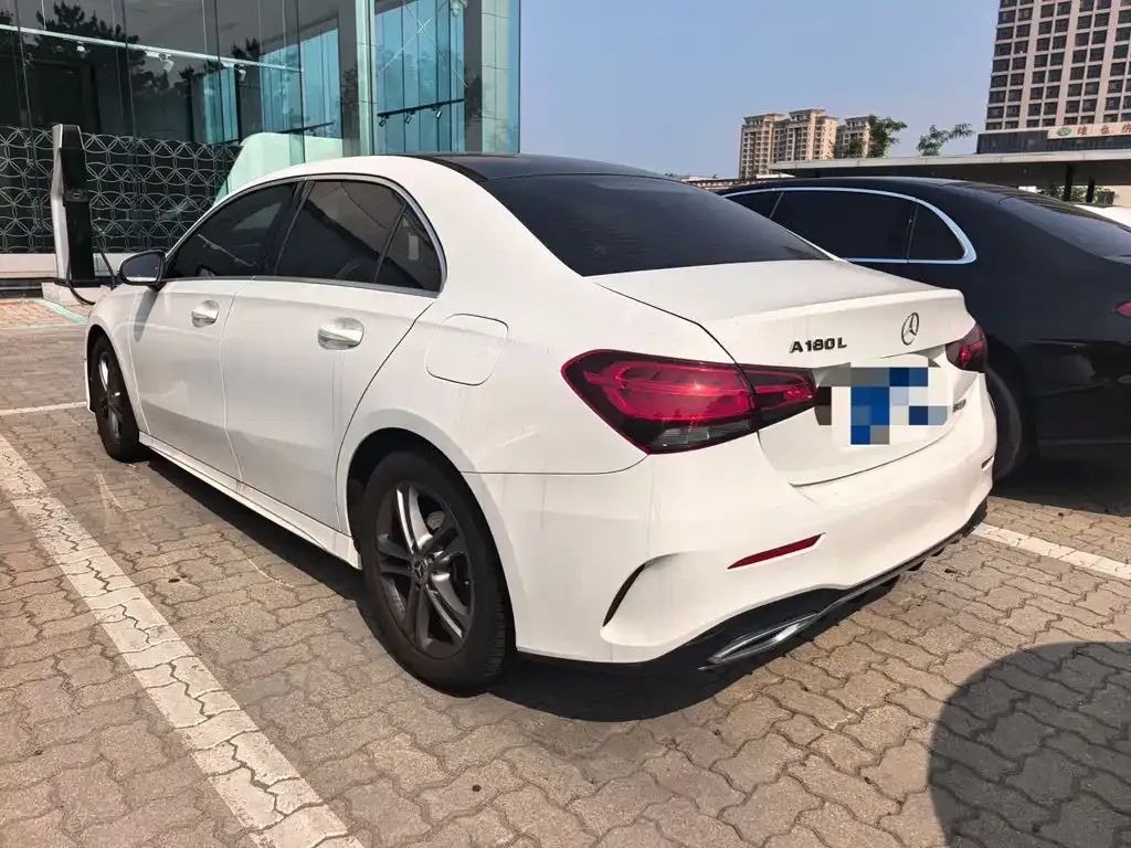 Mercedes-Benz A-Class — фото 3