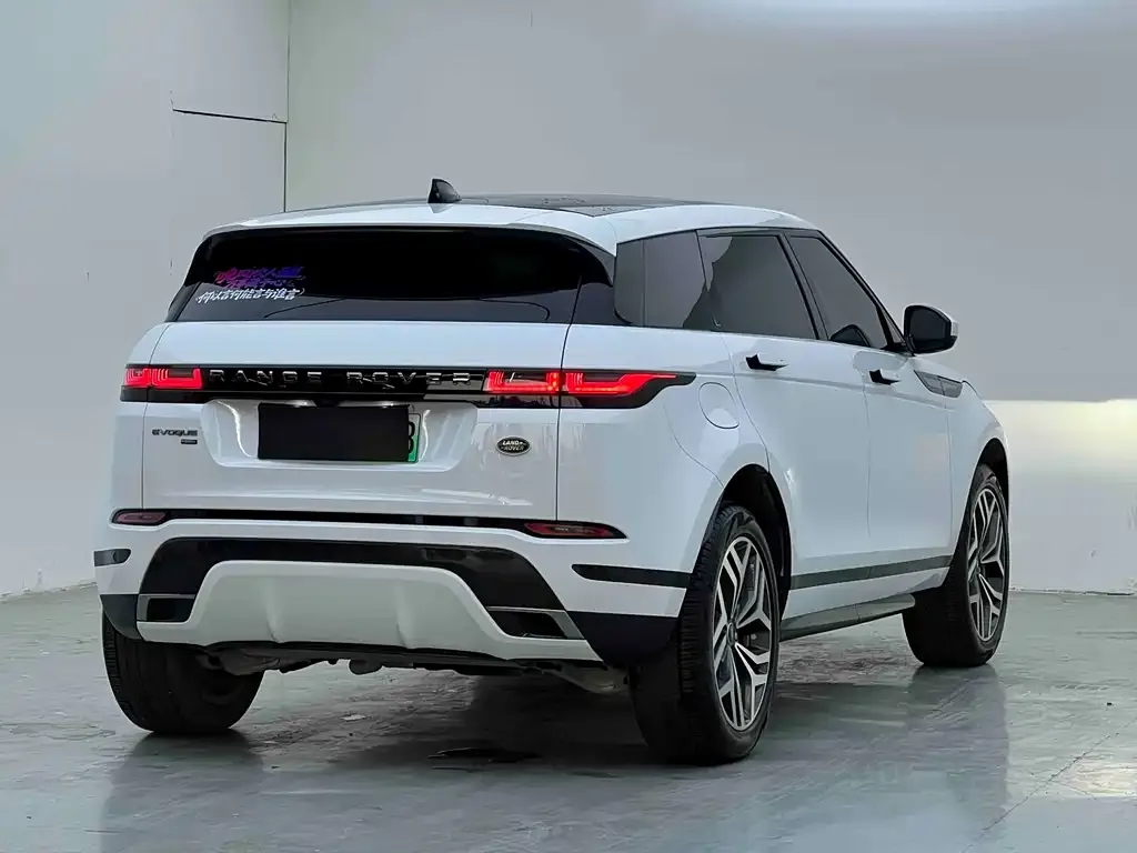 Land Rover Evoque PHEV 2024 из CN, фото 3
