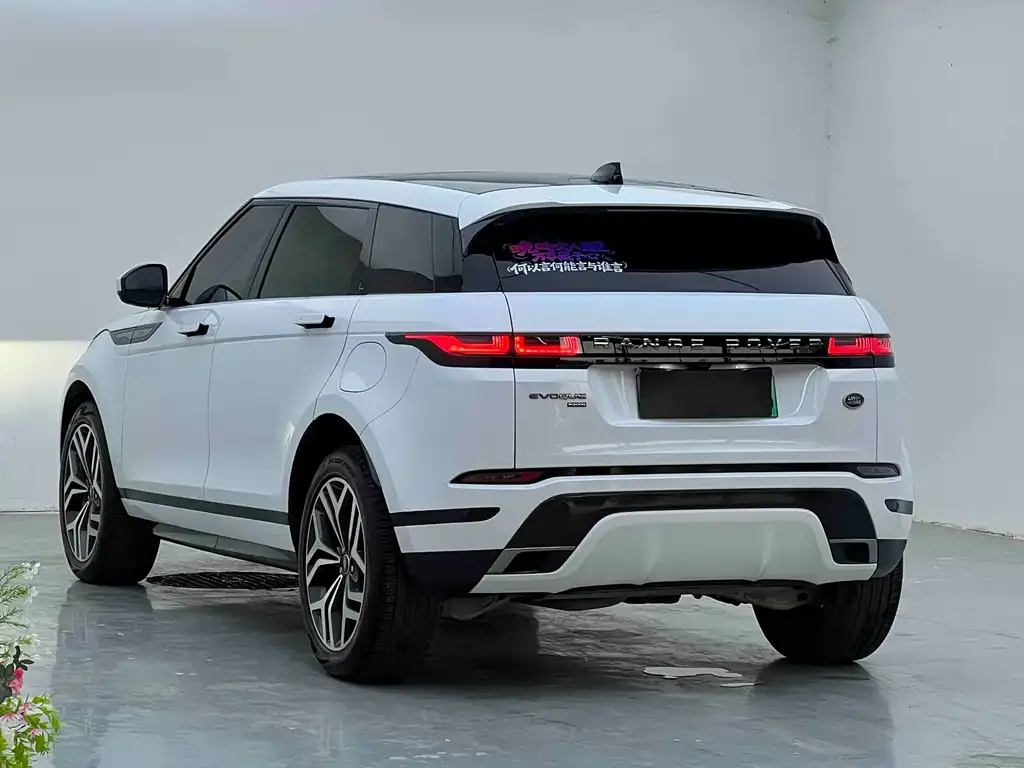 Land Rover Evoque PHEV 2024 из CN, фото 7