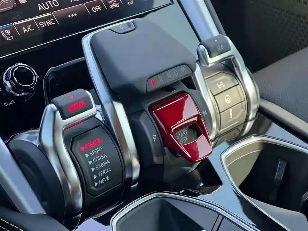 Lamborghini Urus — фото 6