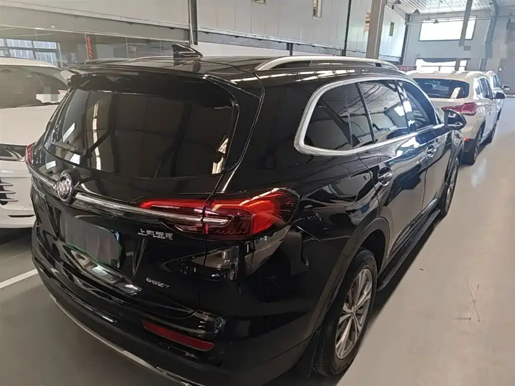Buick Envision Plus — фото 6