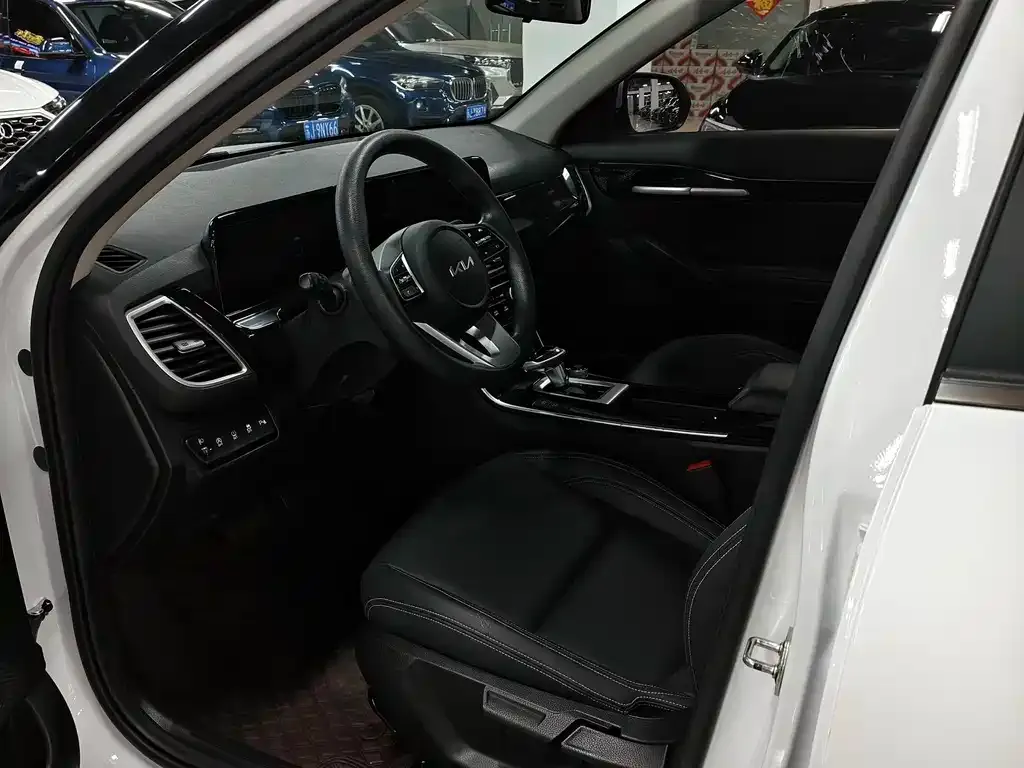 Kia Seltos 2024 из CN, фото 8
