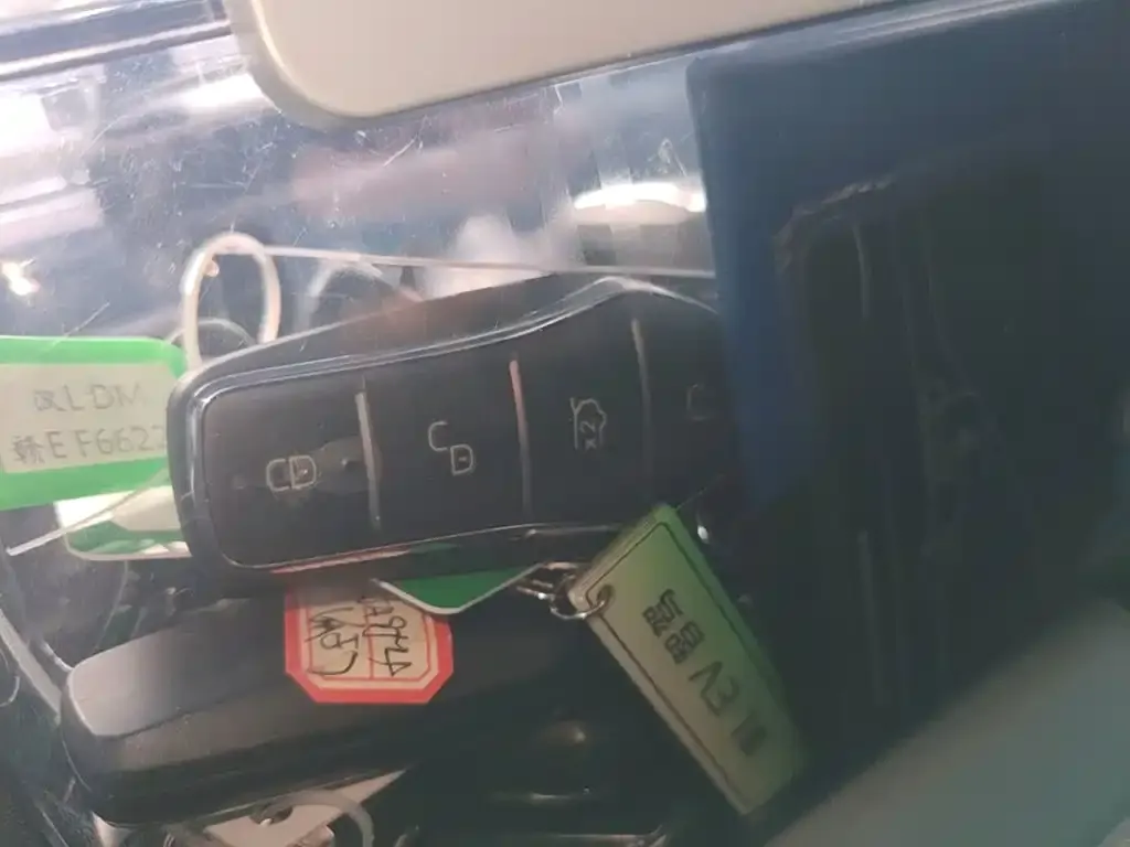 BYD e7 2025 из CN, фото 5