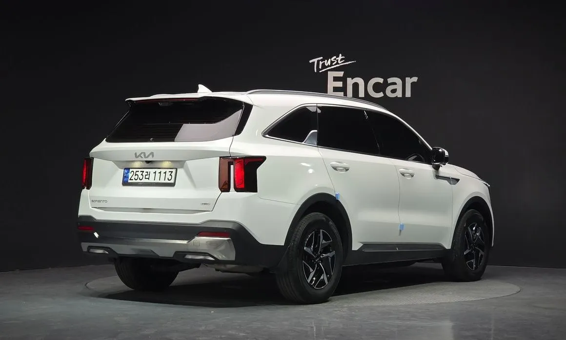 Kia Sorento — фото 5