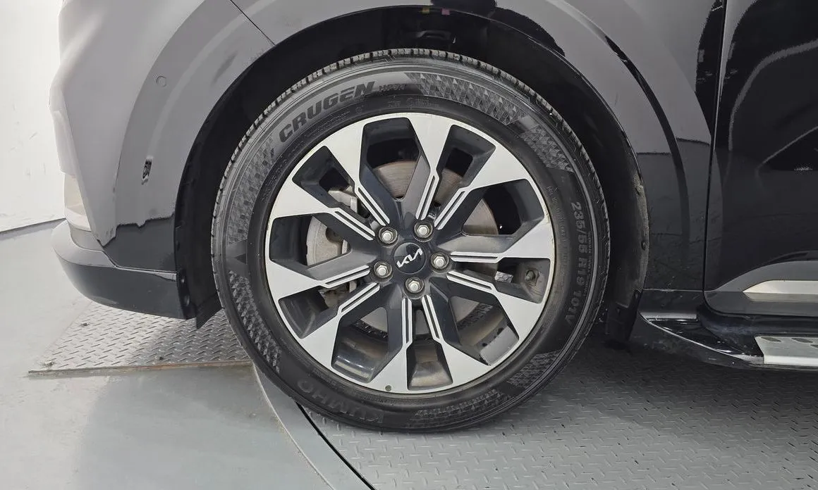 Kia Carnival 2023 из KR, фото 10