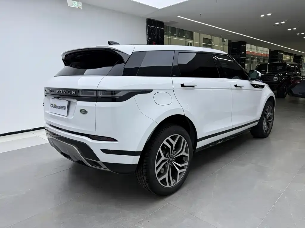 Land Rover Evoque — фото 6
