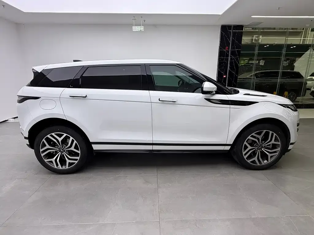 Land Rover Evoque — фото 4
