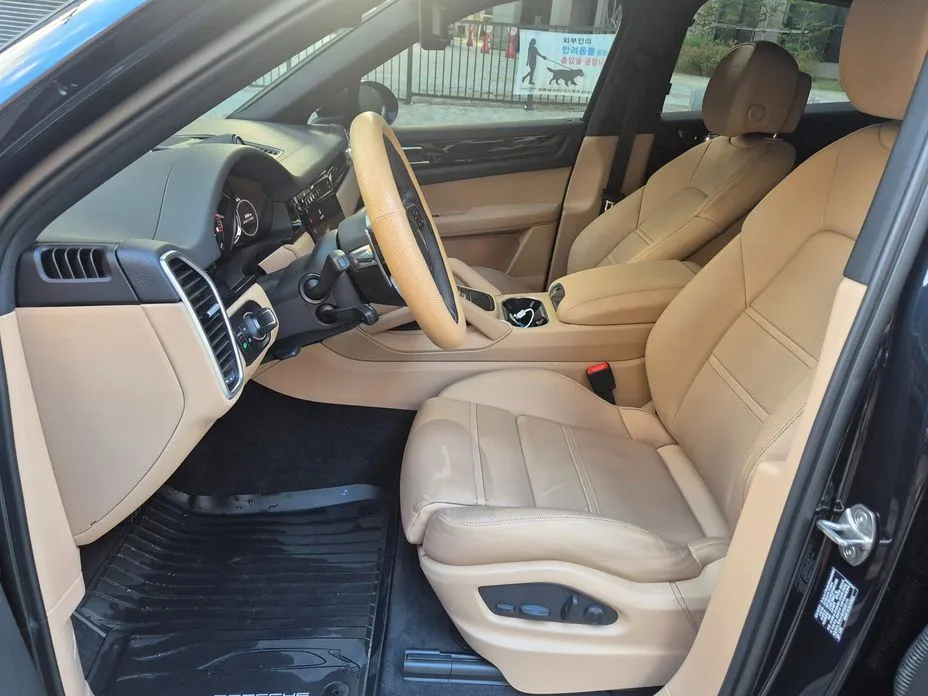 Porsche Cayenne 2023 из KR, фото 8