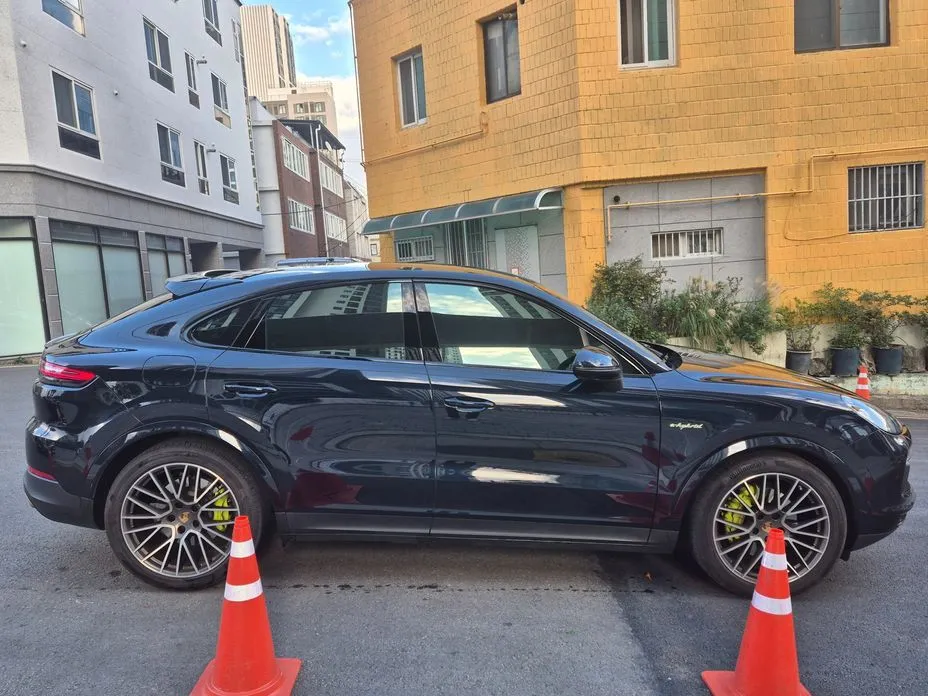 Porsche Cayenne 2023 из KR, фото 10