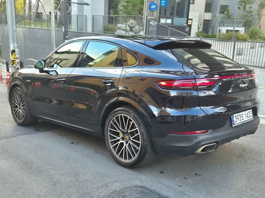Porsche Cayenne 2023 из KR, фото 7