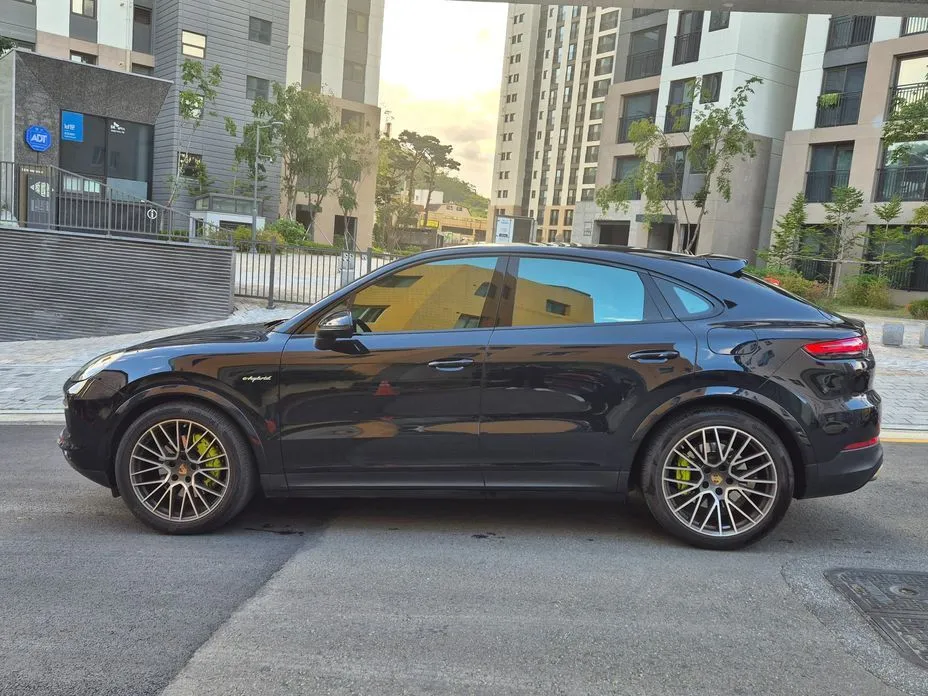 Porsche Cayenne 2023 из KR, фото 3