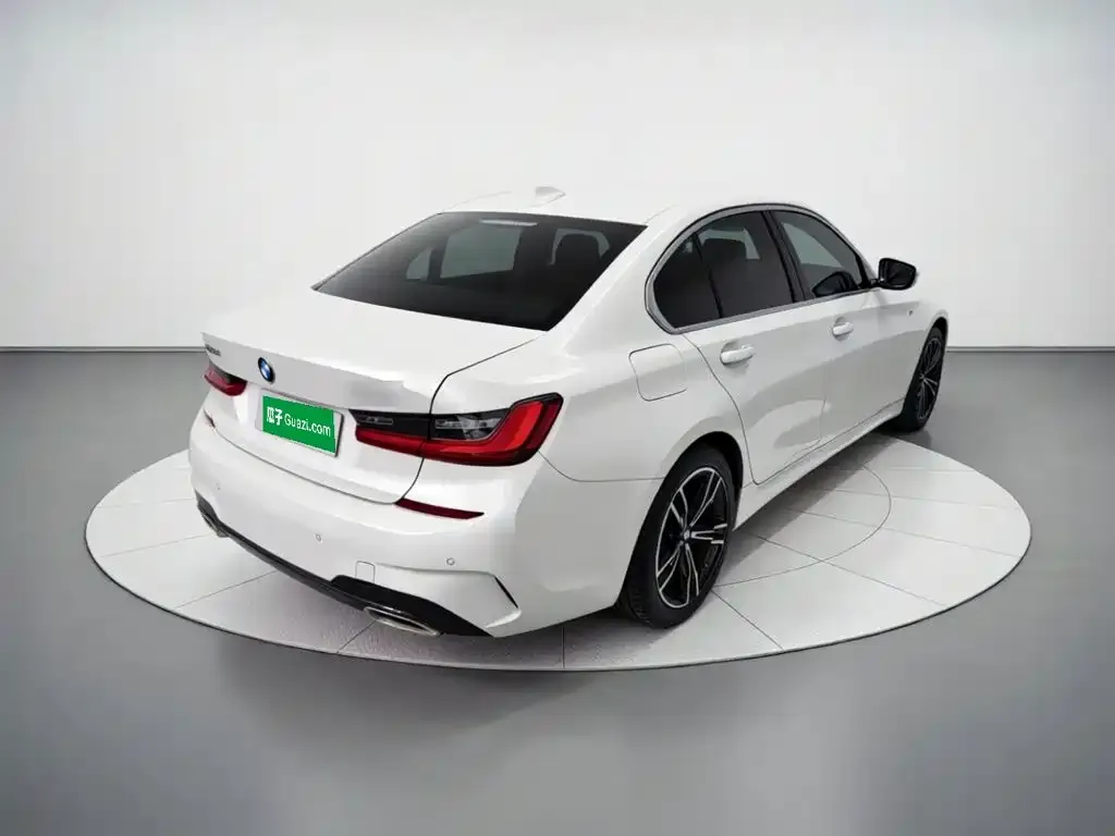 BMW 3 Series — фото 4