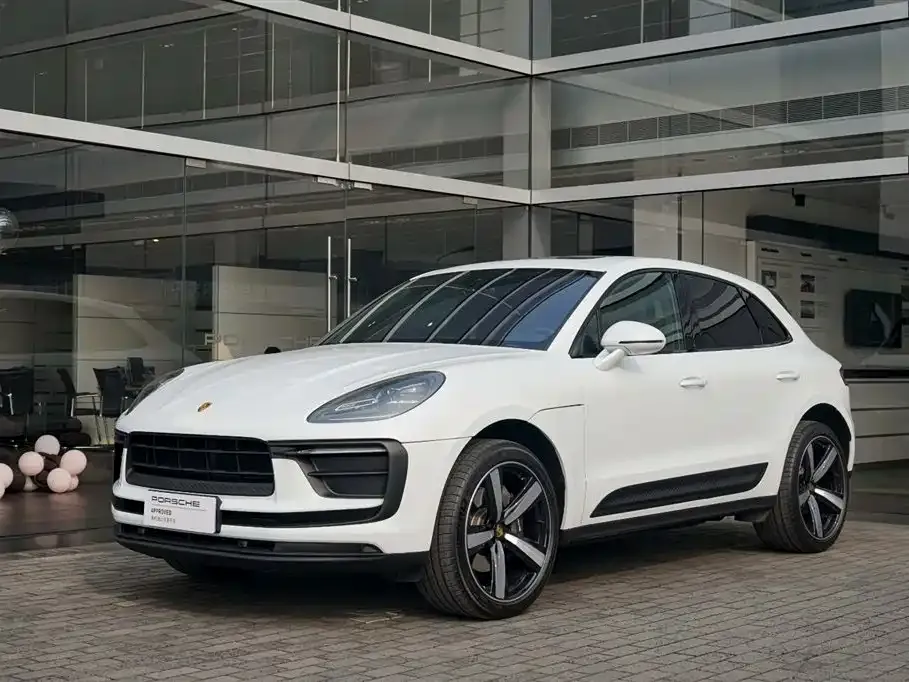 Porsche Macan — фото 1