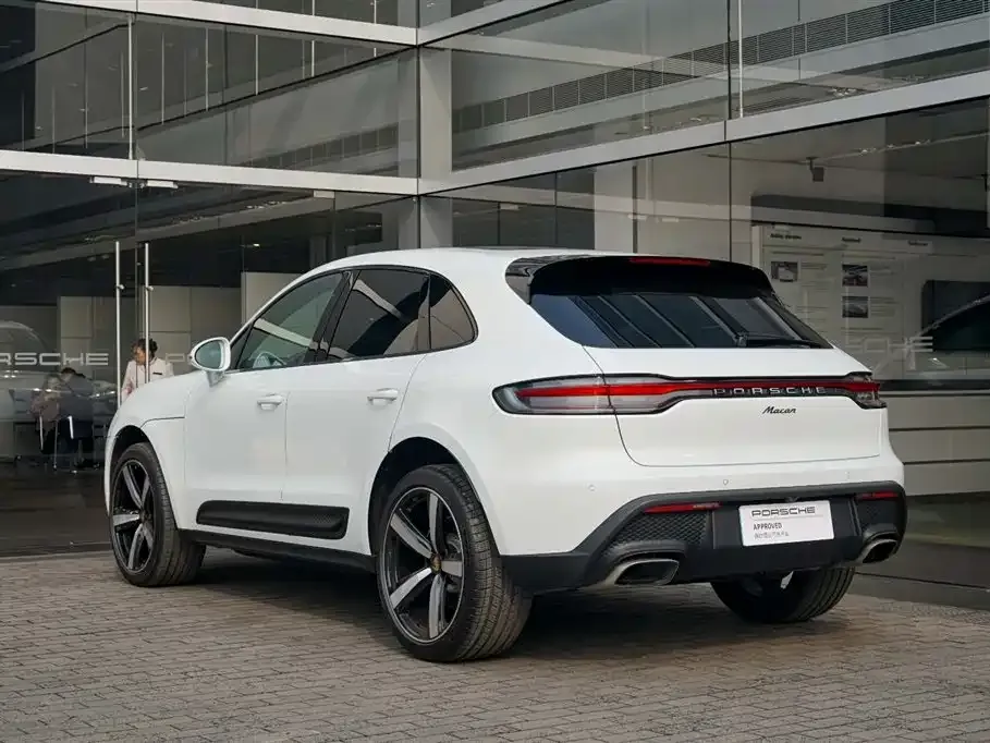 Porsche Macan — фото 6