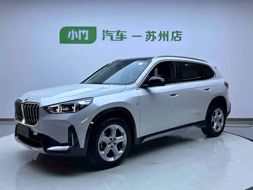 BMW X1 — фото 1