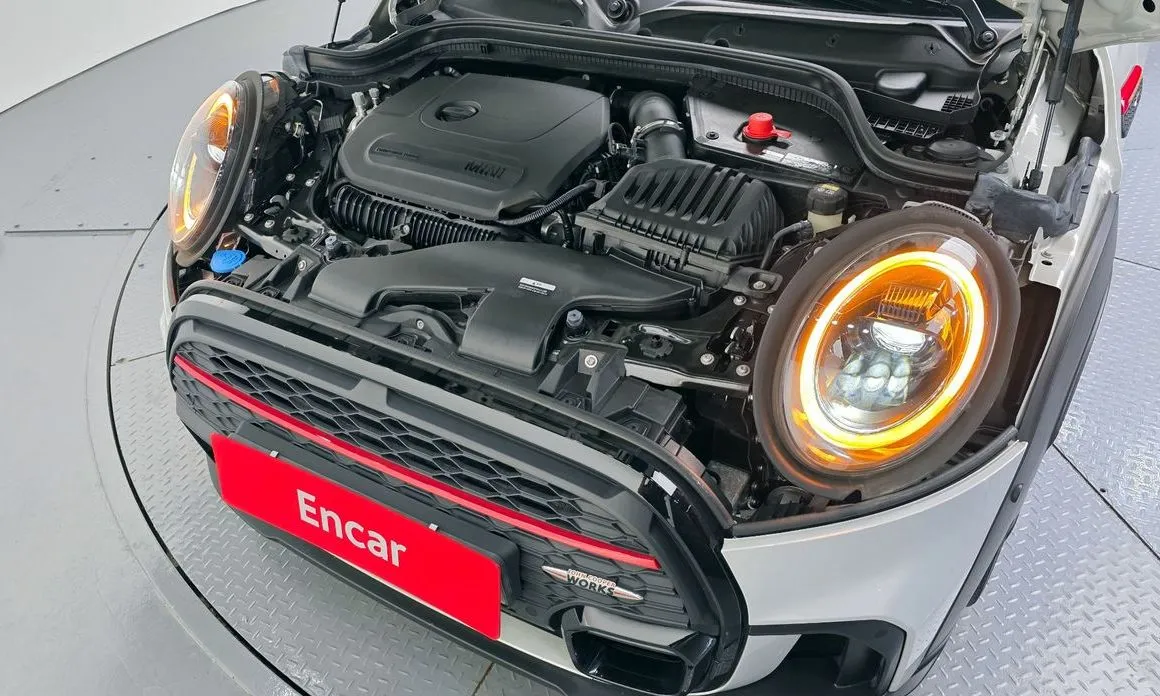 Mini Cooper Convertible 2022 из KR, фото 10