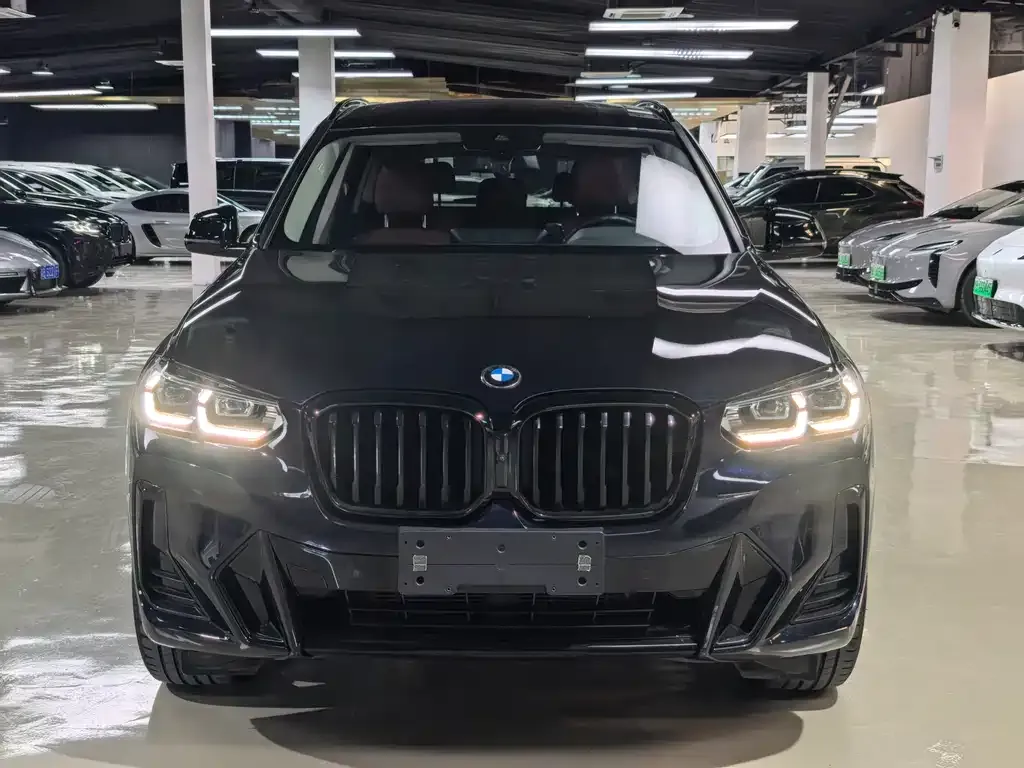 BMW X3 — фото 10