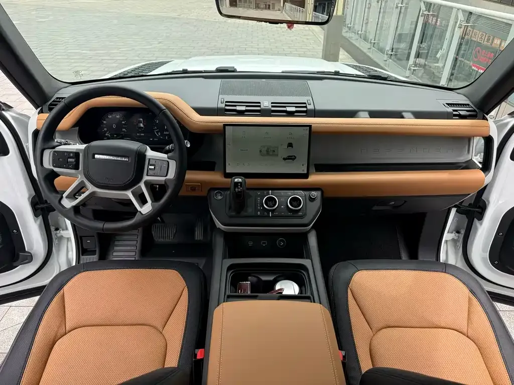 Land Rover Defender — фото 9