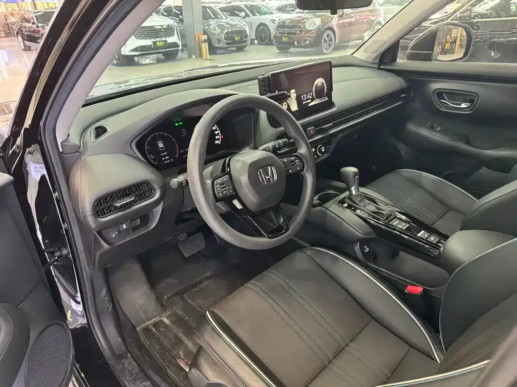 Honda HR-V 2024 из CN, фото 4