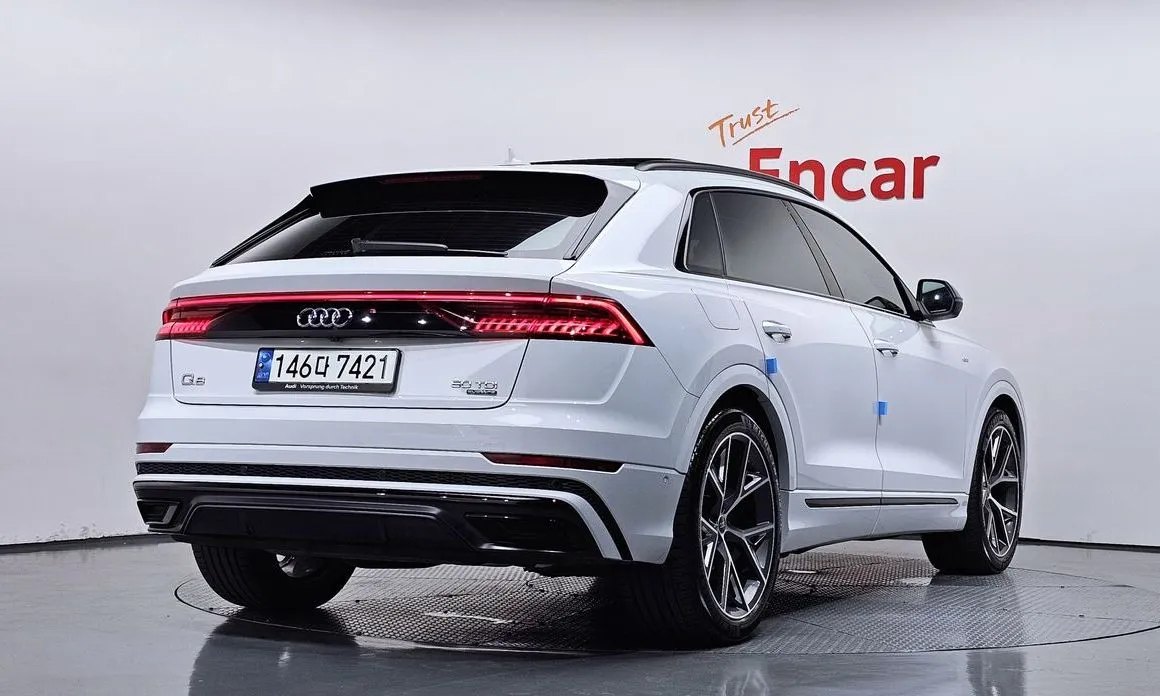 Audi Q8 2023 из KR, фото 3