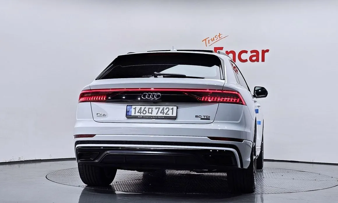 Audi Q8 2023 из KR, фото 8