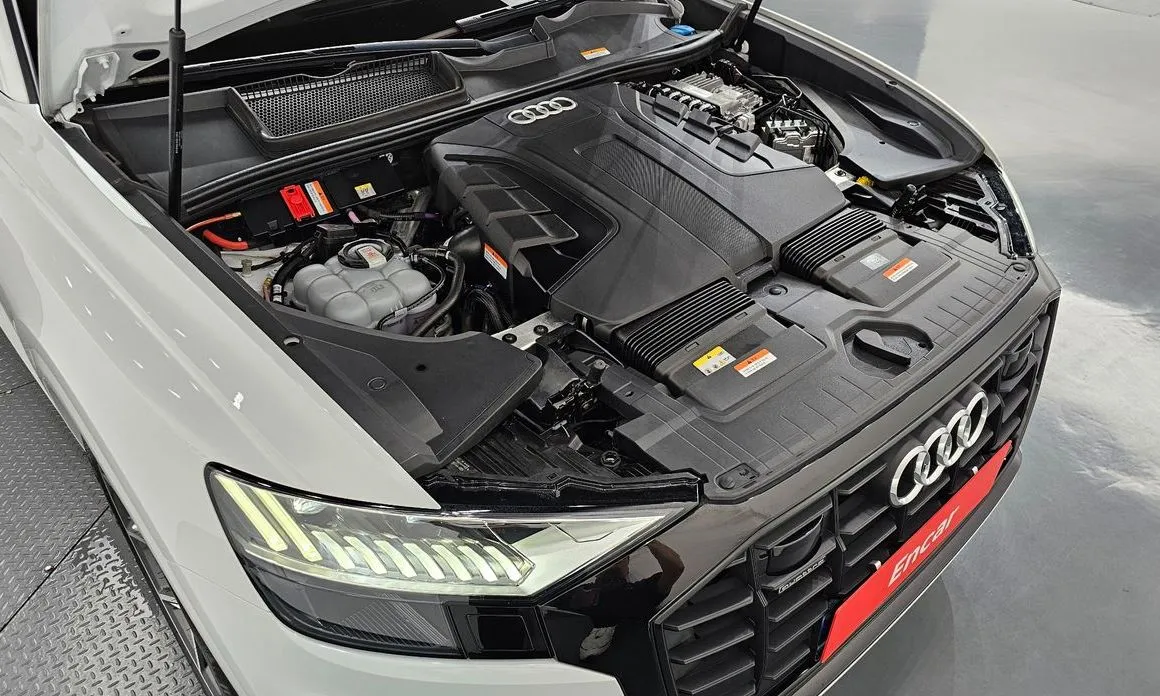 Audi Q8 2023 из KR, фото 7