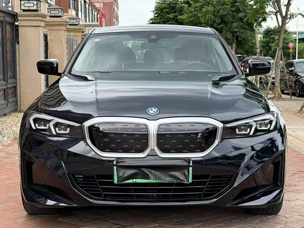 BMW i3 — фото 8