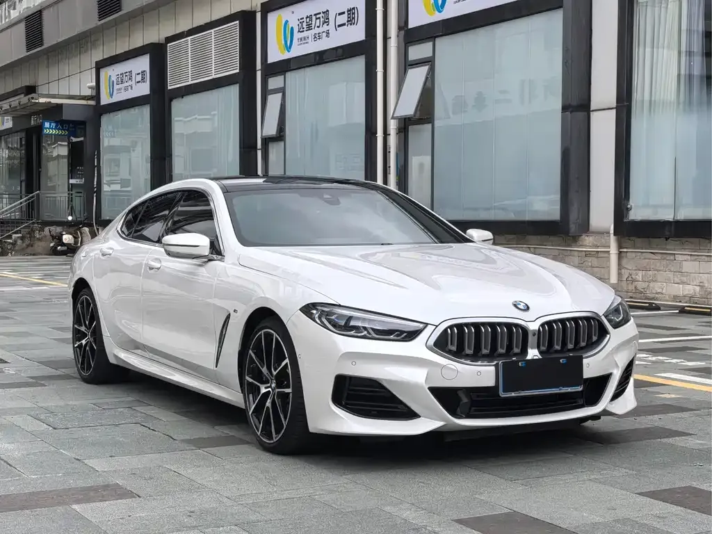 BMW 8 Series 2024 из CN, фото 3
