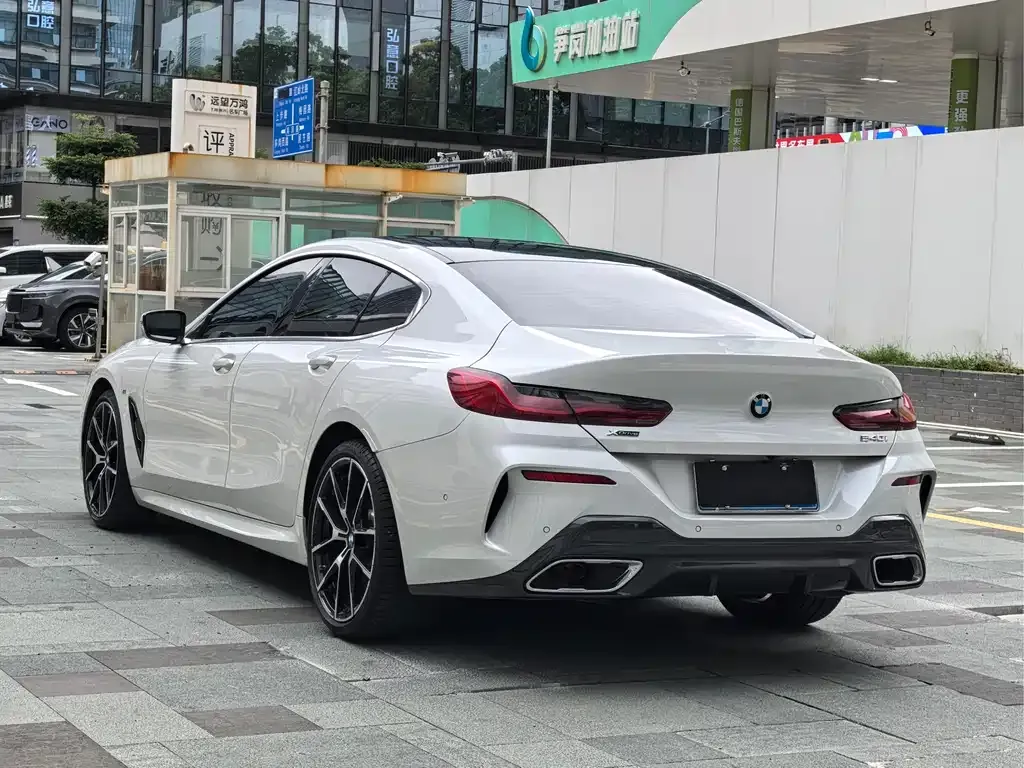 BMW 8 Series 2024 из CN, фото 8