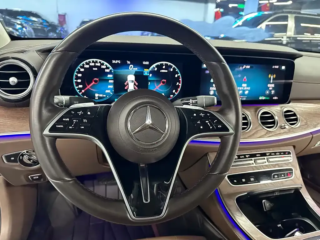 Mercedes-Benz E-Class 2021 из CN, фото 7