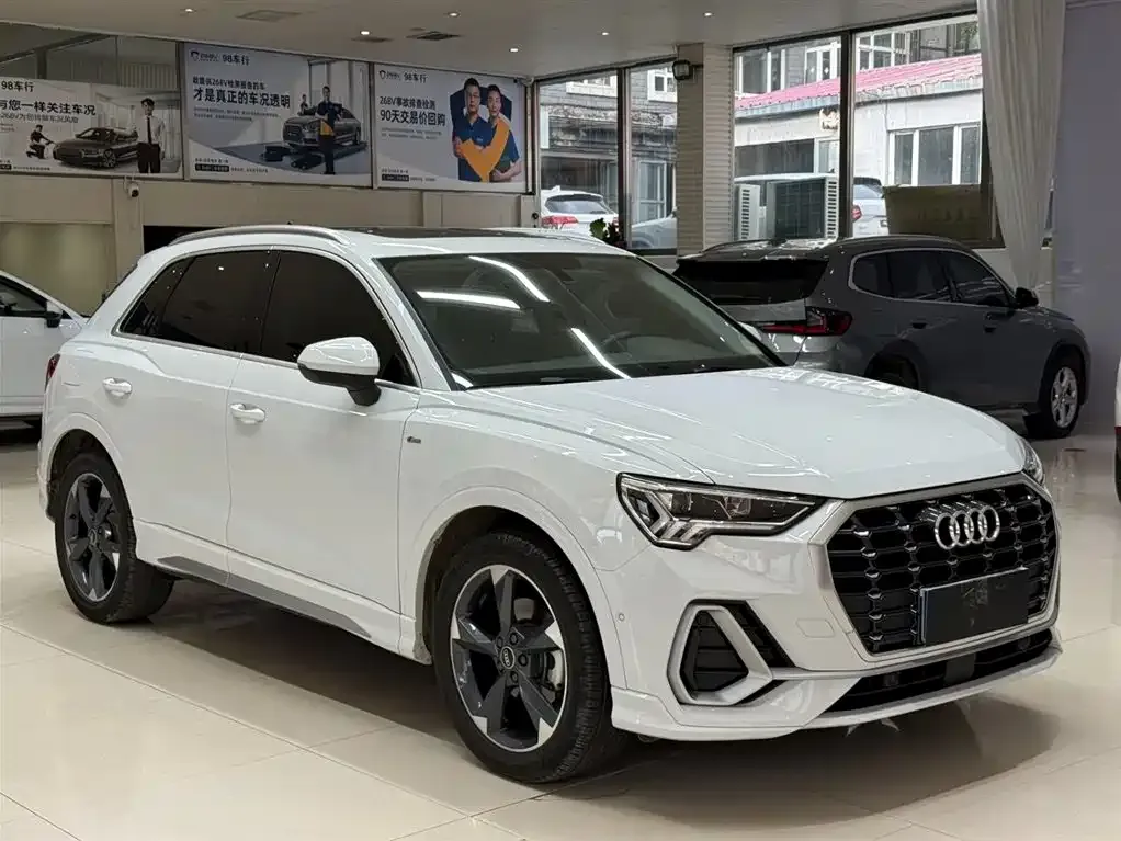 Audi Q3 — фото 5