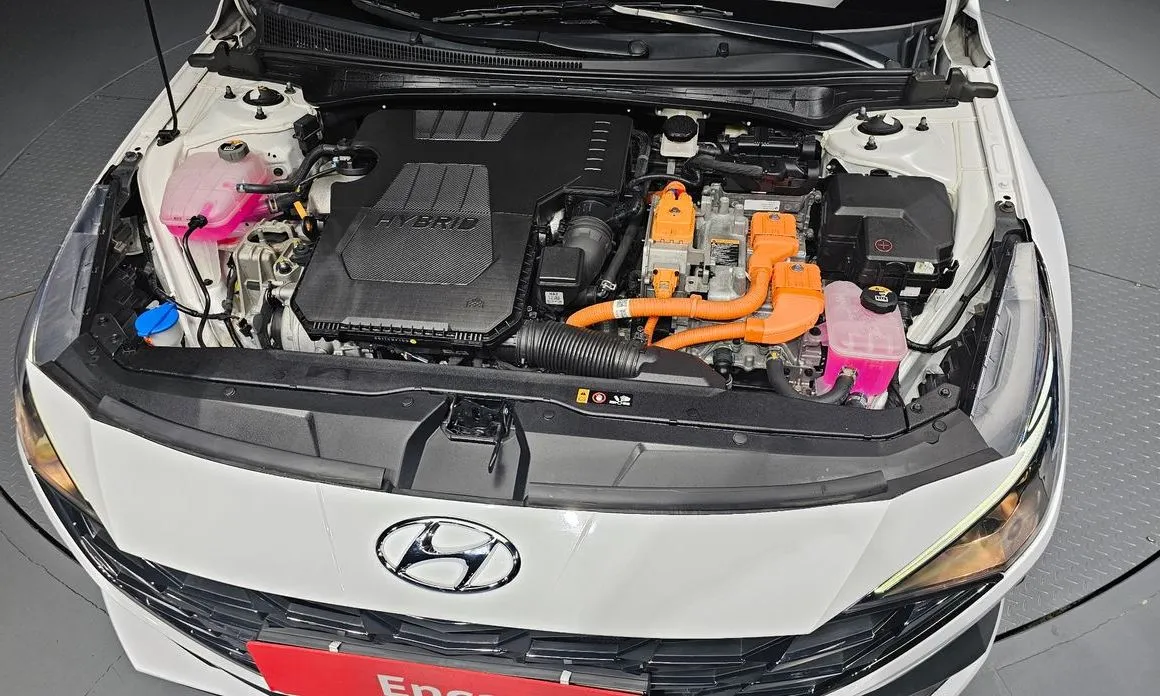 Hyundai AVANTE 2023 из KR, фото 3
