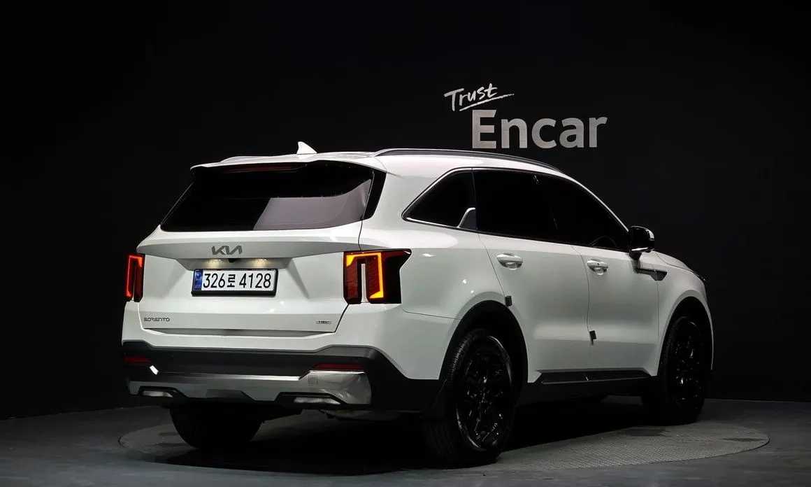 Kia Sorento — фото 4
