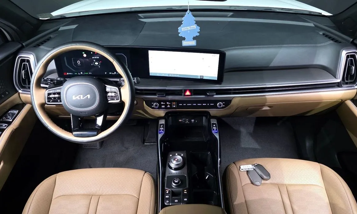 Kia Sorento — фото 8