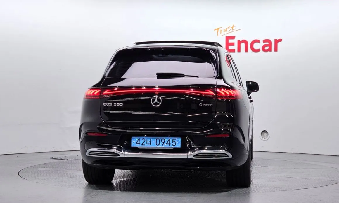 Mercedes-Benz EQS 2023 из KR, фото 2