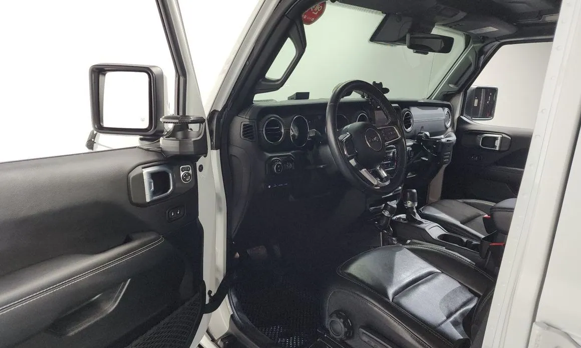 Jeep Wrangler 2021 из KR, фото 10