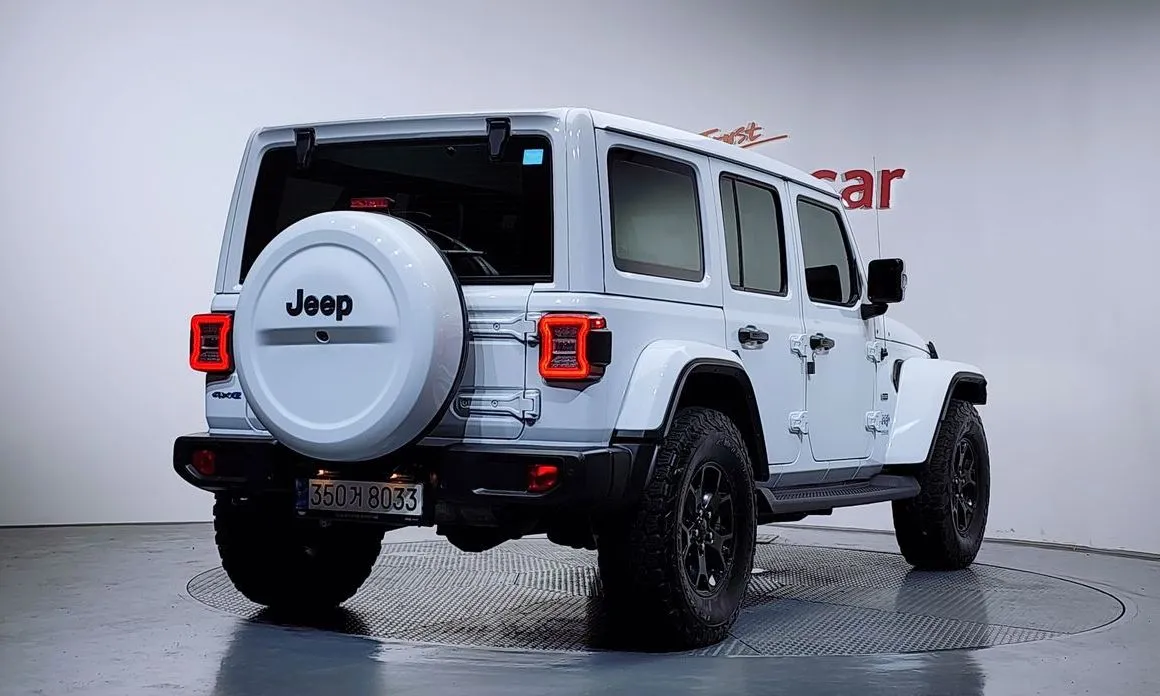 Jeep Wrangler 2021 из KR, фото 5