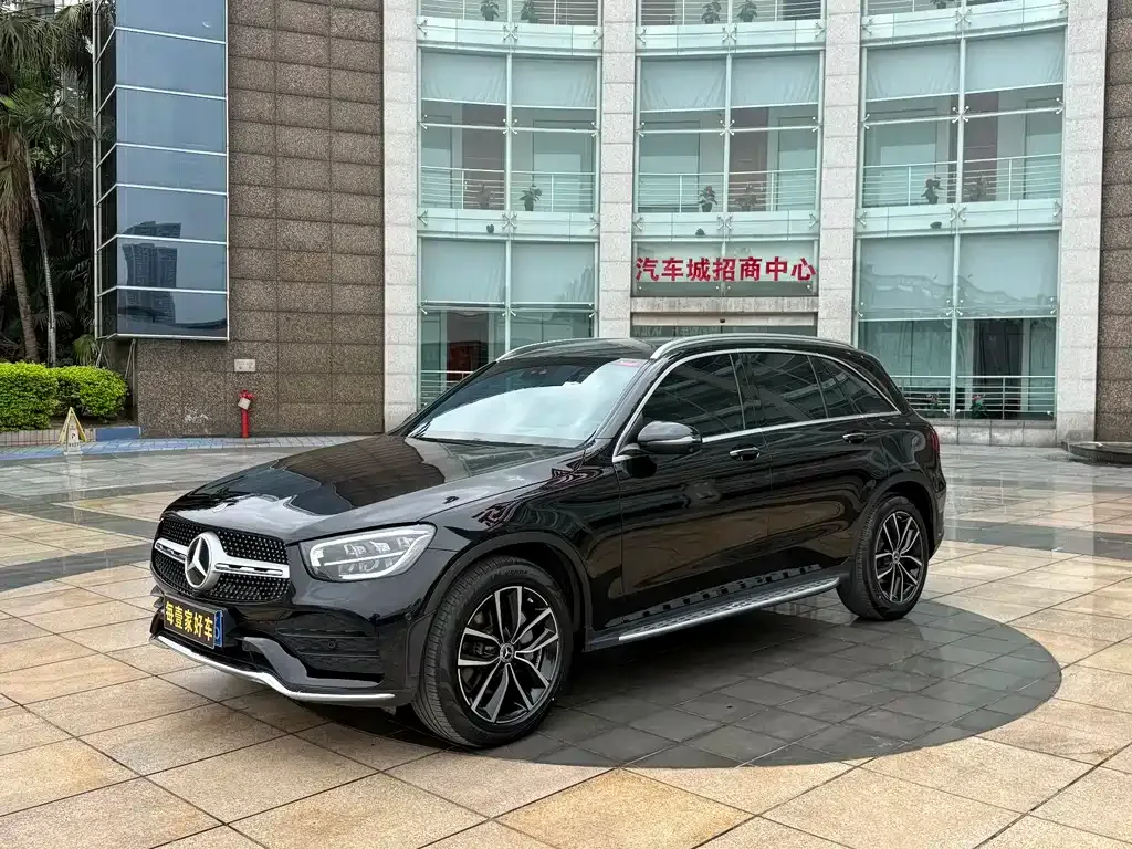 Mercedes-Benz GLC — фото 1
