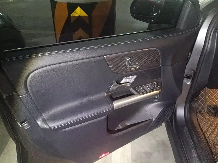 Mercedes-Benz EQA 2023 из CN, фото 5