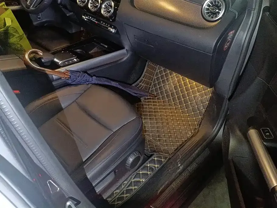 Mercedes-Benz EQA 2023 из CN, фото 2