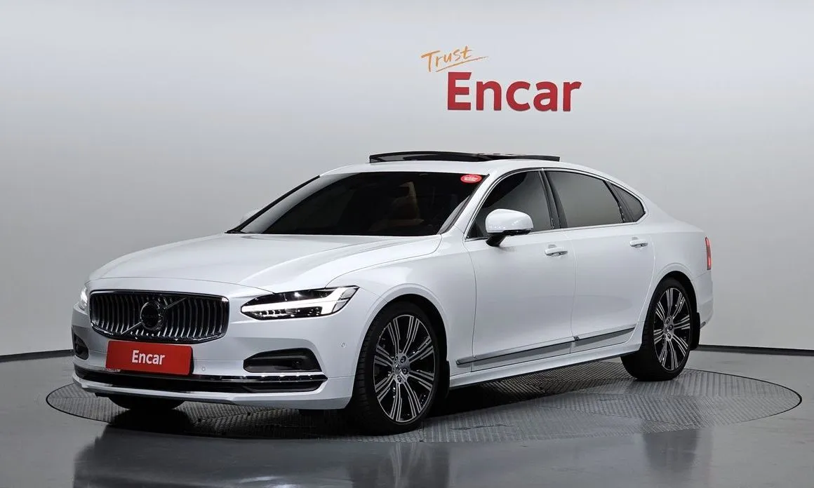 Volvo S90 2024 из KR, фото 1