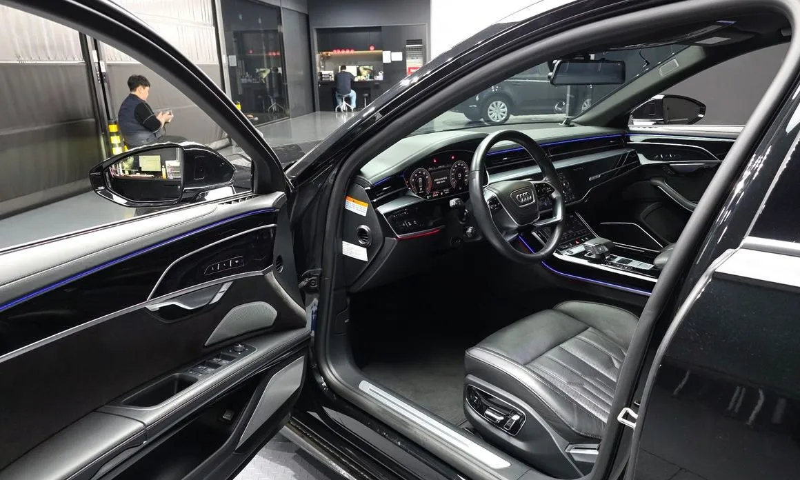 Audi A8 2021 из KR, фото 6